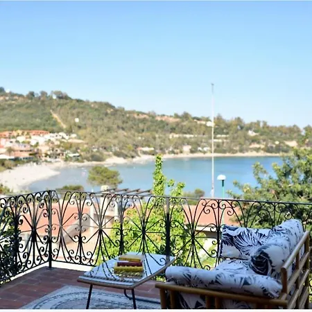 Porto Frailis Casa Vista Mare Feriehus