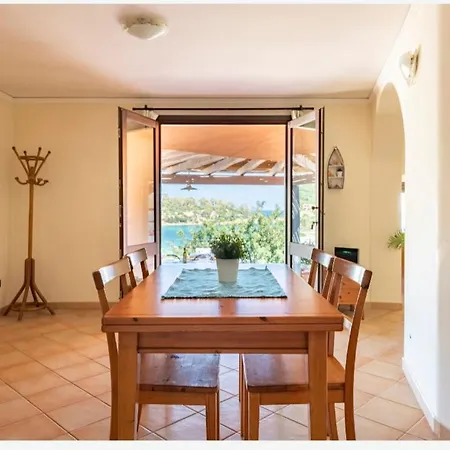 Porto Frailis Casa Vista Mare Ferienhaus *
