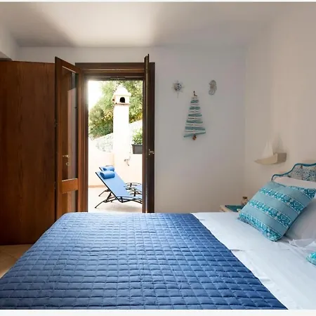 Porto Frailis Casa Vista Mare Feriehus